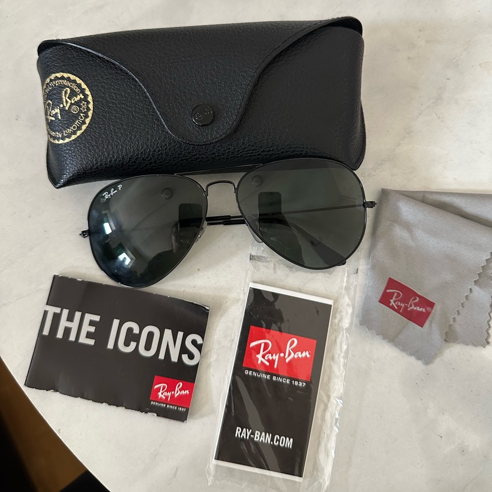 Men’s Ray ban aviators